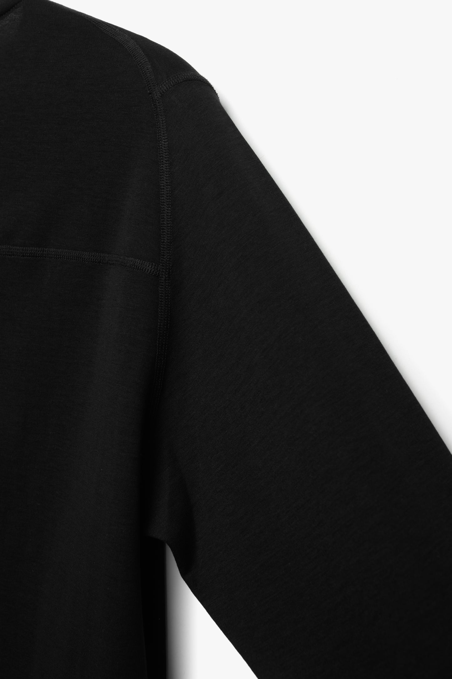 CONTOUR LONG SLEEVE T-SHIRT