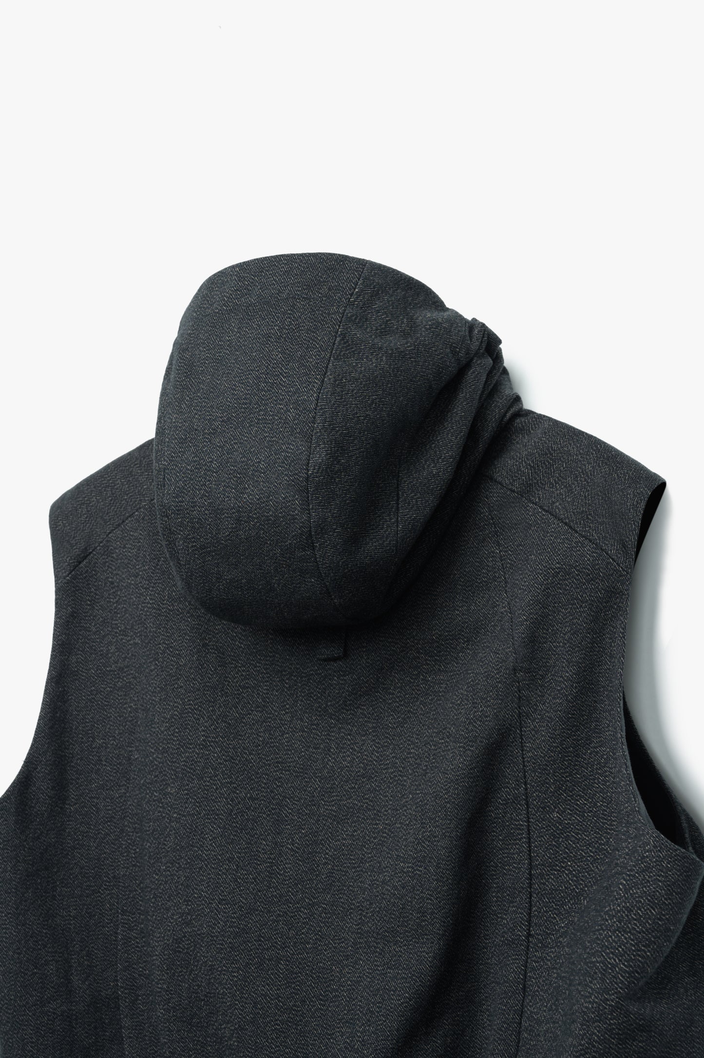 Dommus Vest