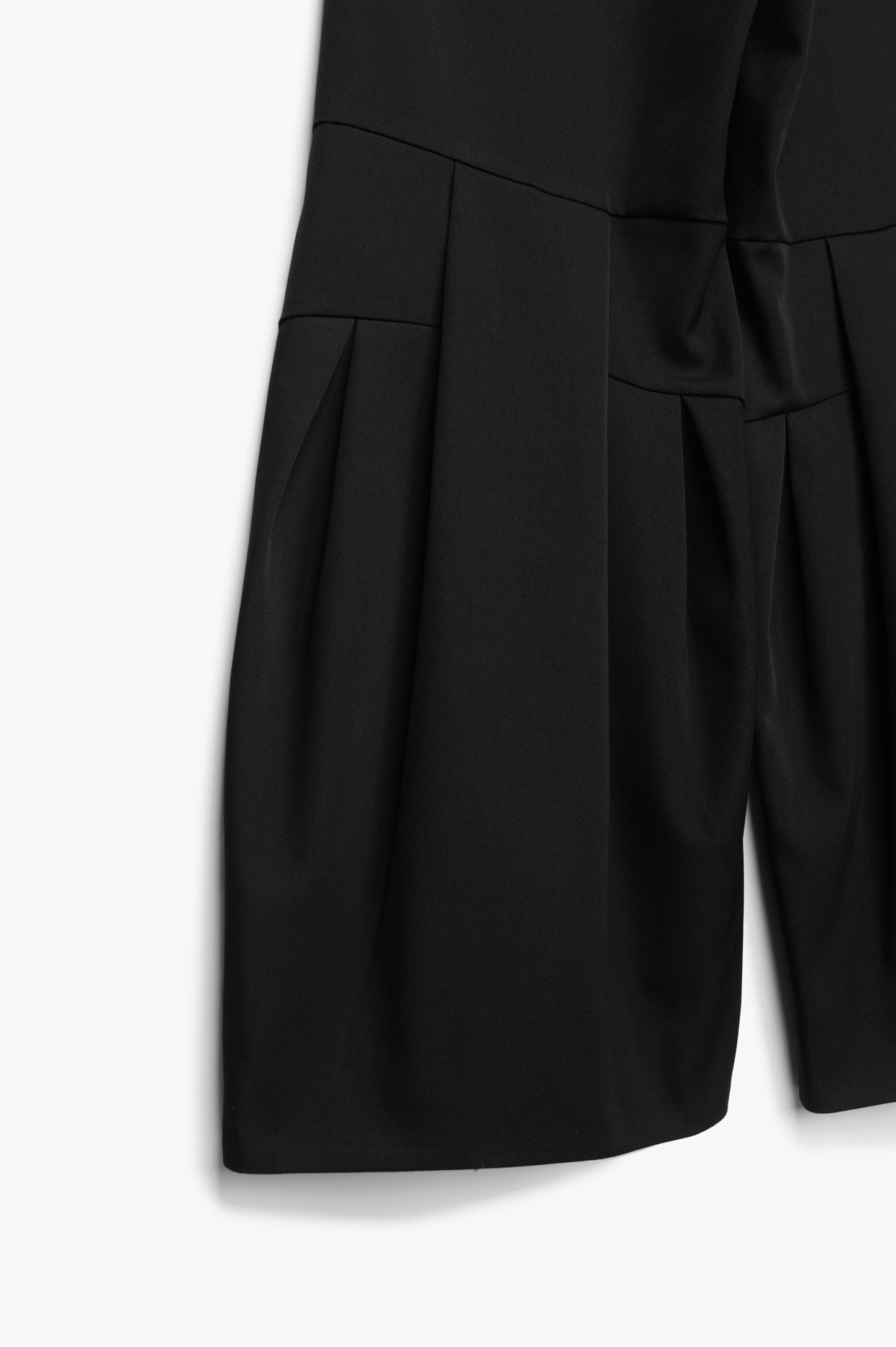 RESONANCE PLEAT PANTS